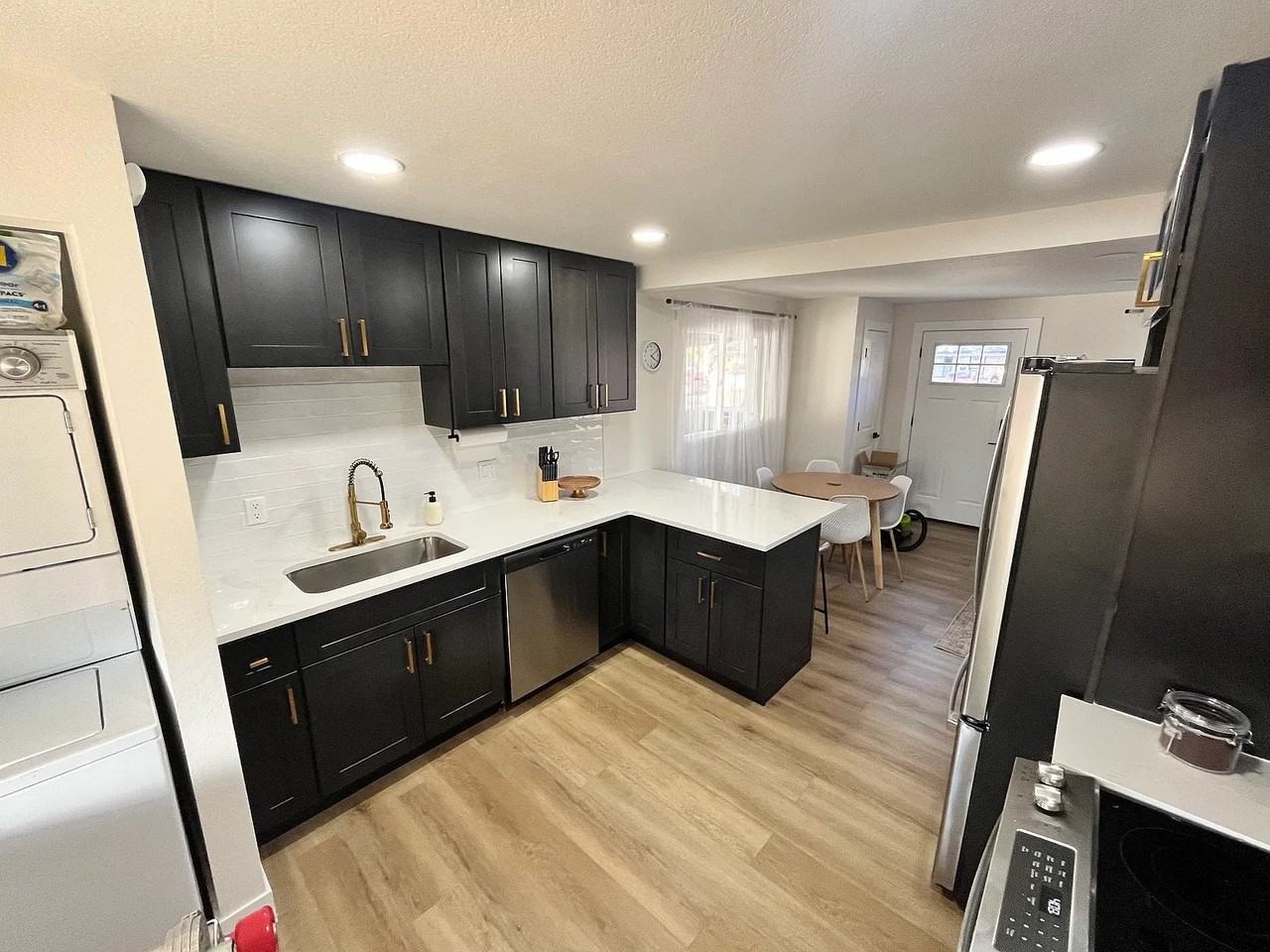 3025 Ursula St #TOP - Photo 4 of 16