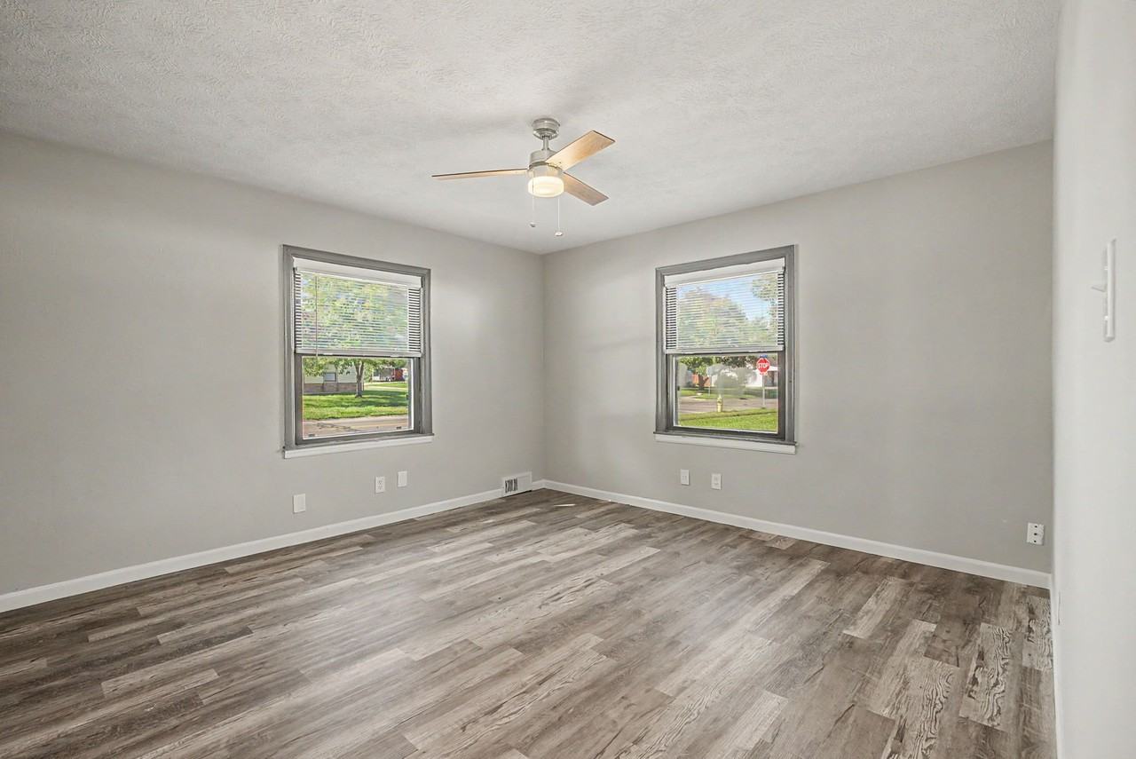 2465 Lehigh Pl - Photo 5 of 19