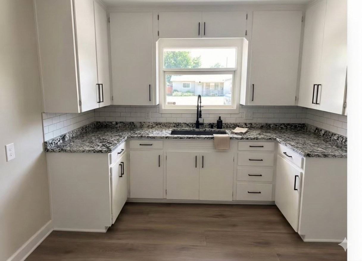 902 W Runyan Ave - Photo 2 of 12