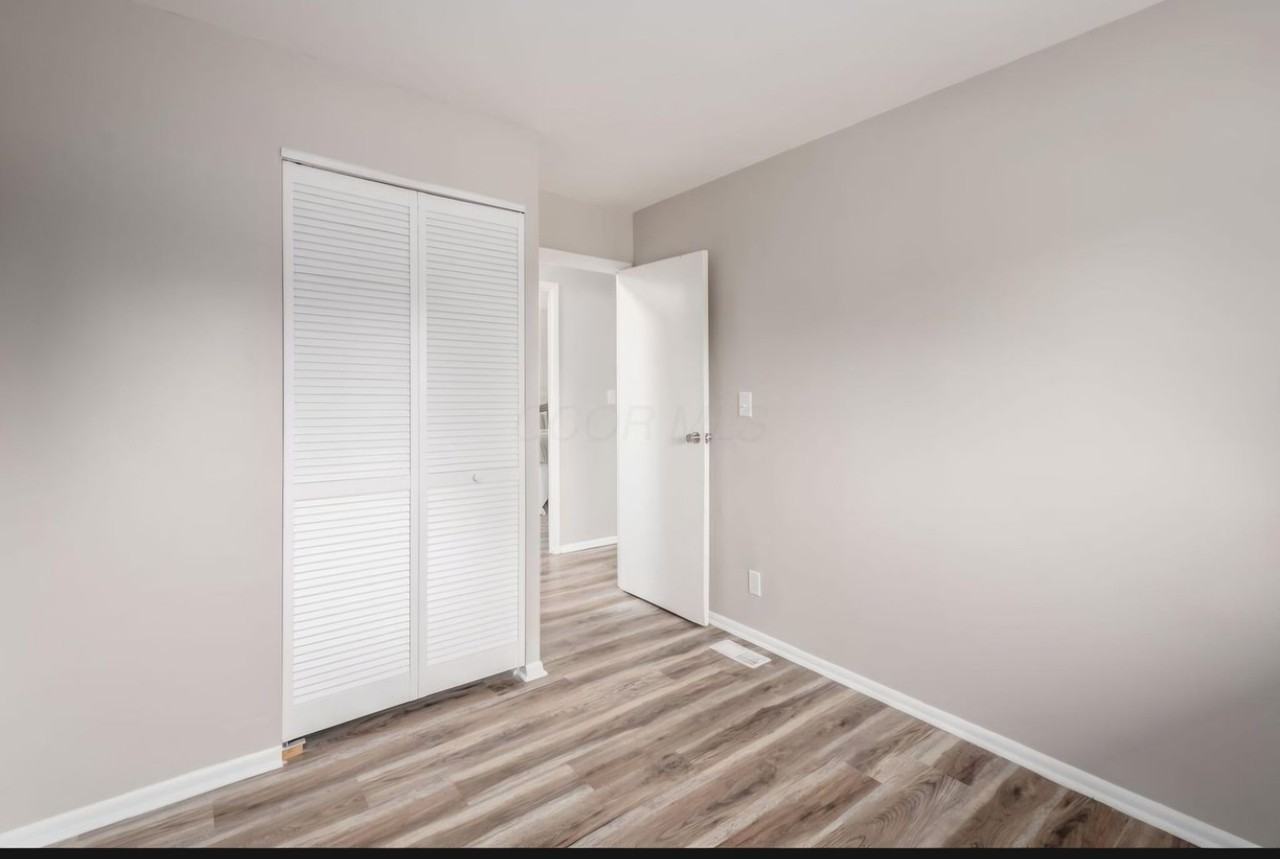 4634 Henley Ave - Photo 7 of 9