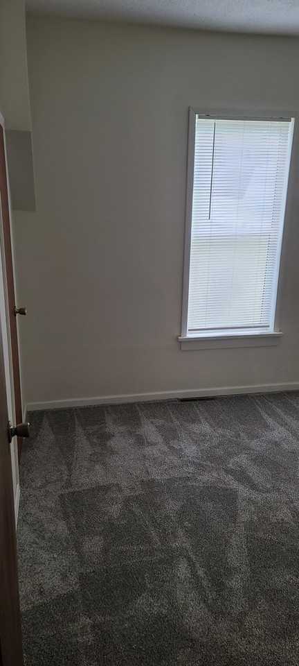 401 Clark St #1 - Photo 3 of 10