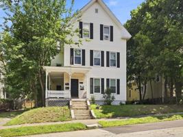 featured image of 325 Walnut St #3
