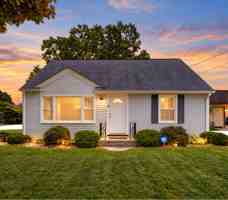 featured image of 3002 Joseph Pl Nw