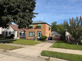 featured image of 2324 Dwight St