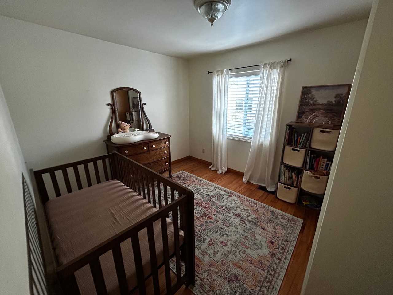 709 E Grover St - Photo 3 of 18