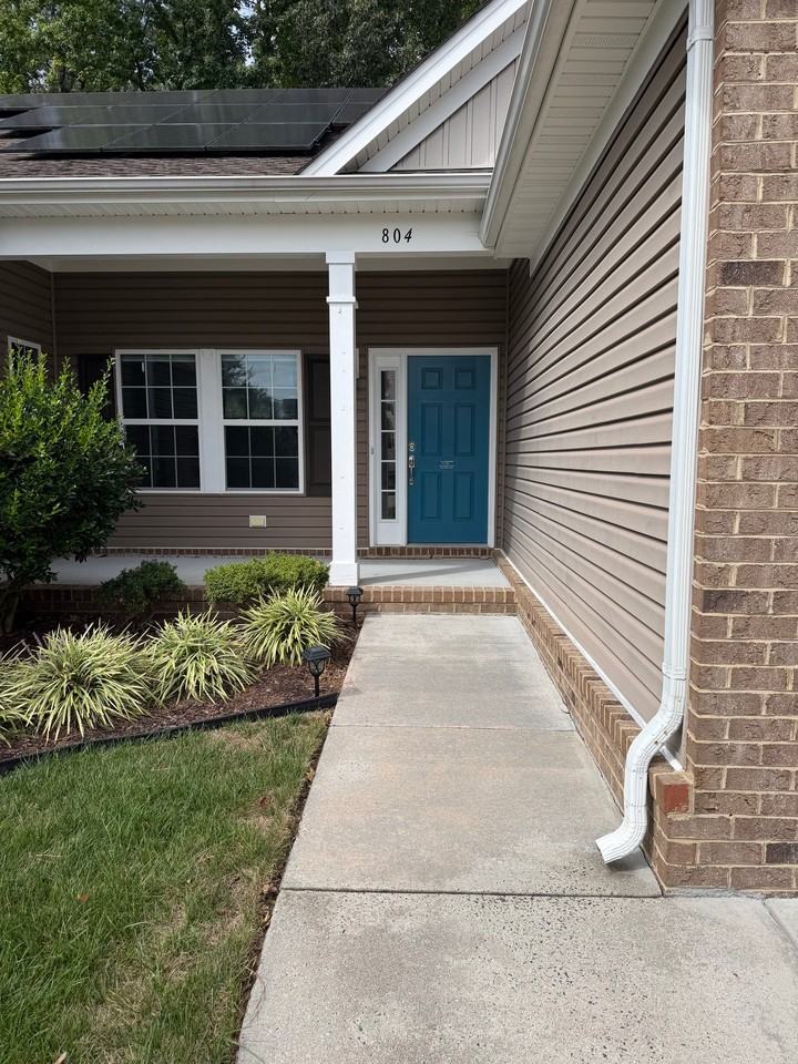 804 Aaron Culbreth Ct - Photo 2 of 14