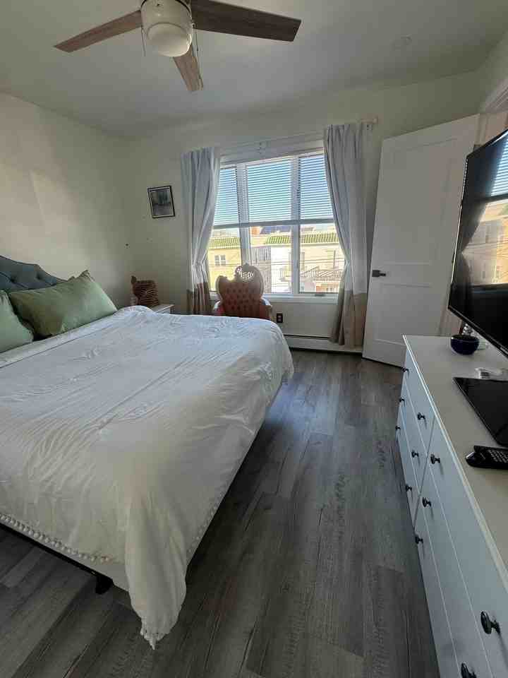 3914 South Blvd - Photo 3 of 12