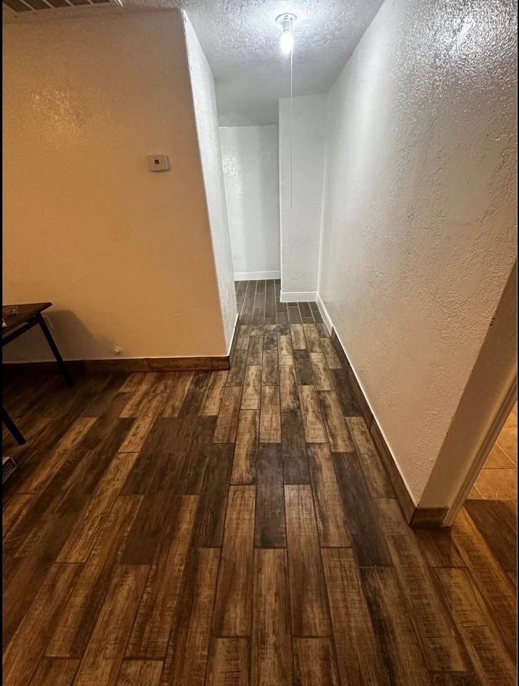 916 W Jackson Ave #1 - Photo 6 of 9