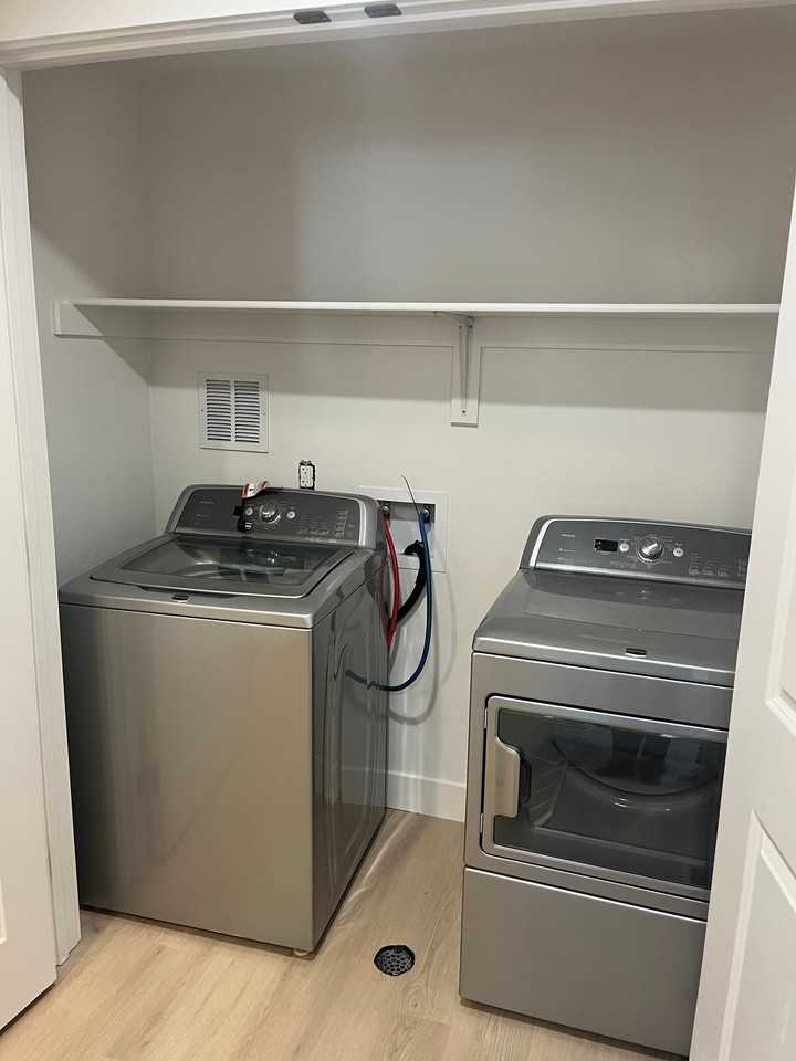 3642 N Janie St #B - Photo 5 of 13