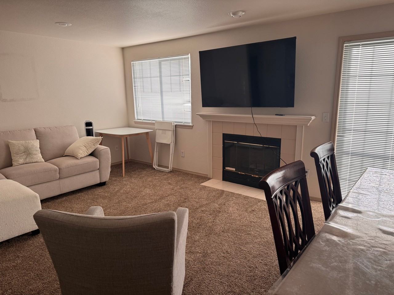 1160 Monroe Ave Ne #D3 - Photo 2 of 10