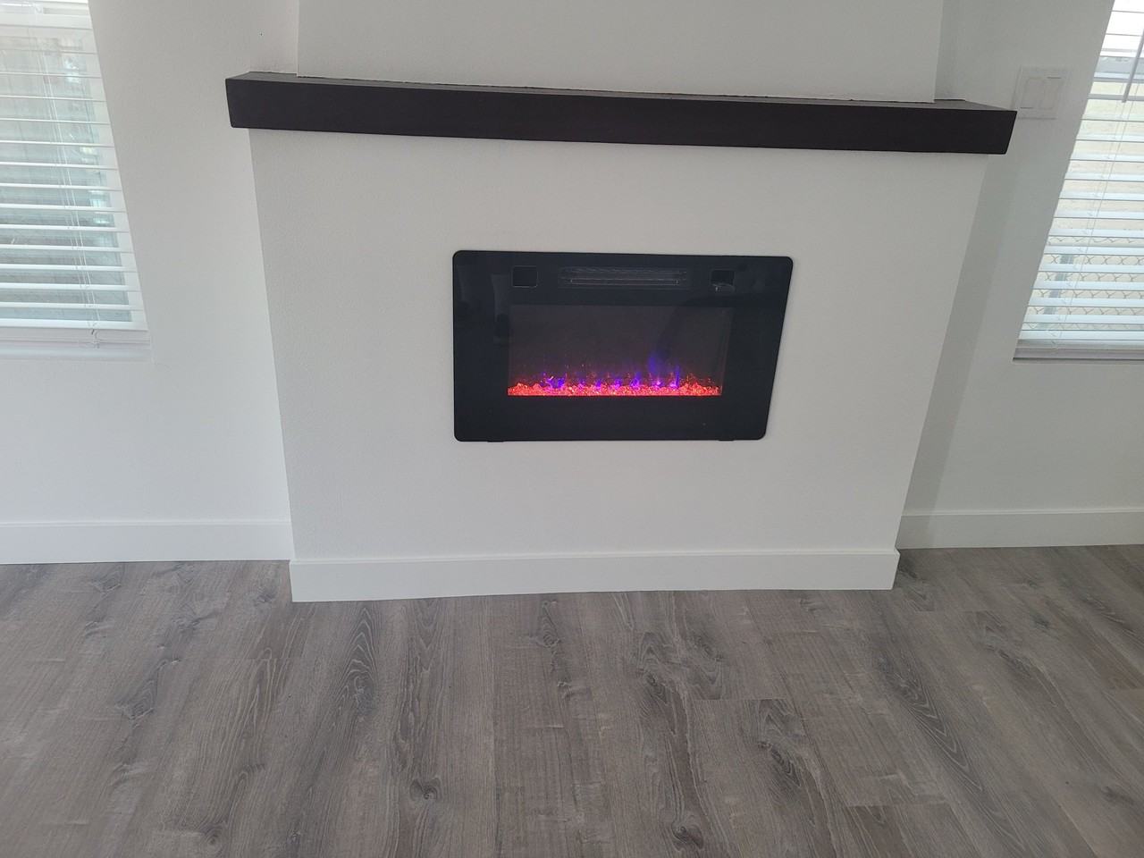 1065 W 24th St #1065 - Photo 2 of 3