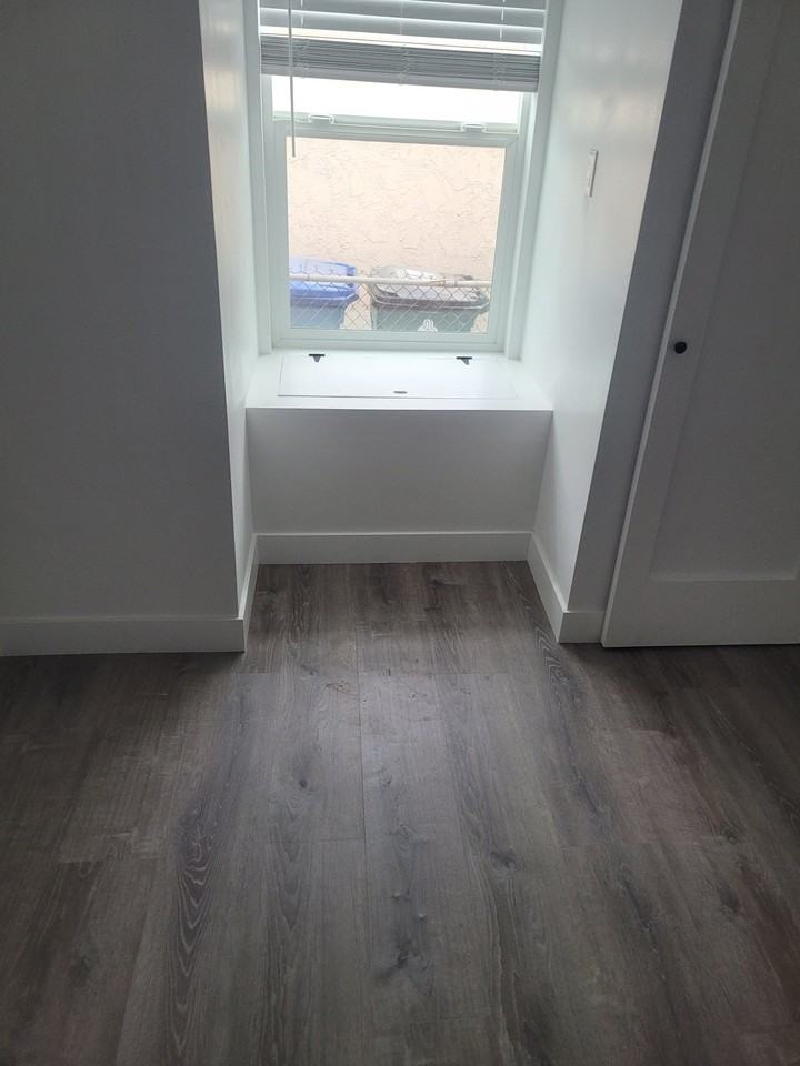 1065 W 24th St #1065 - Photo 3 of 3