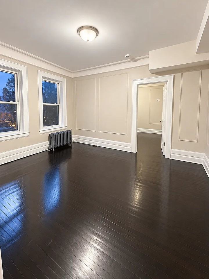 122 Elizabeth Ave #15 - Photo 4 of 5