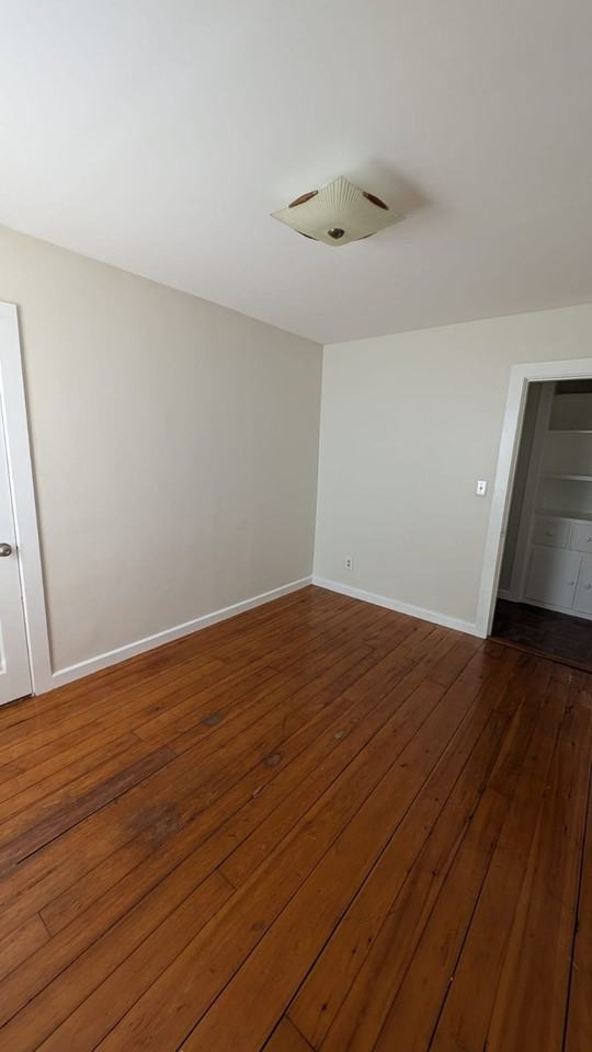53 Hall St #3 - Photo 4 of 7
