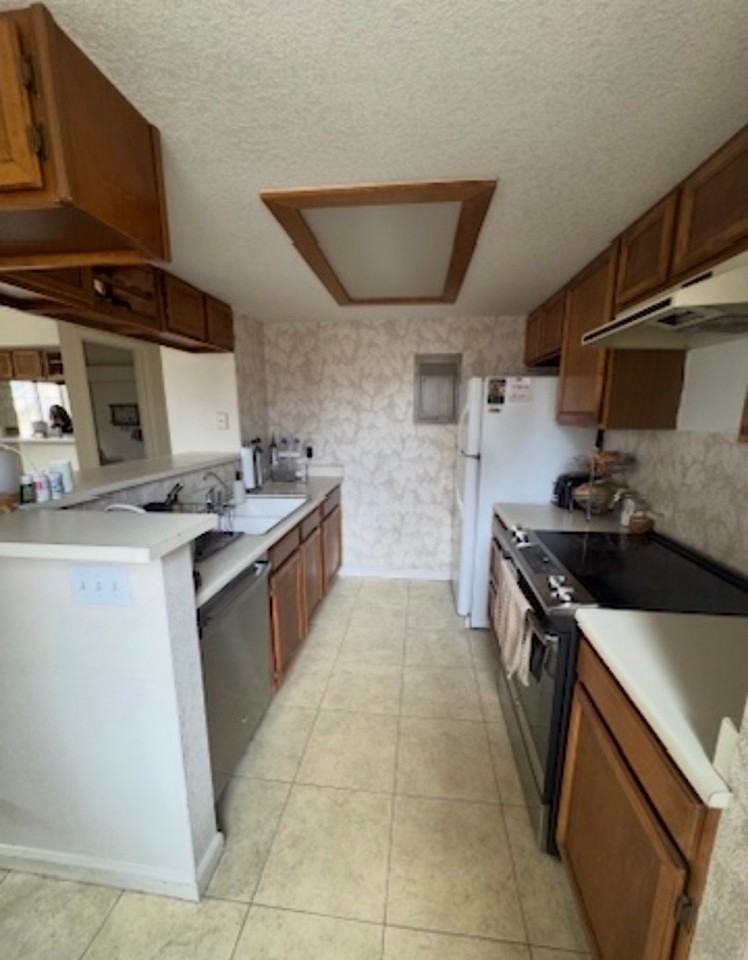 6036 Gunbarrel Ave - Photo 4 of 11