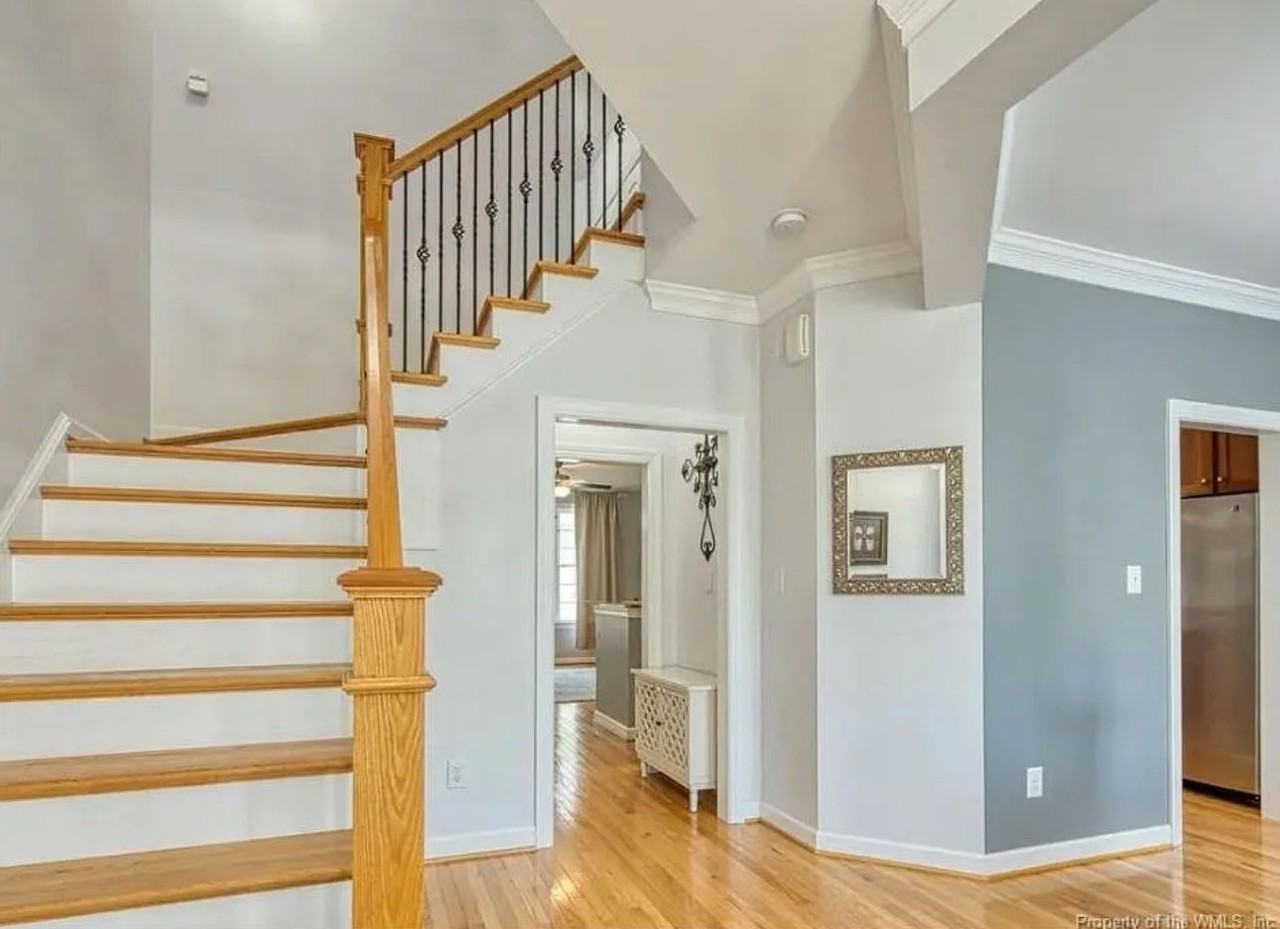103 Peyton Randolph Dr - Photo 2 of 20