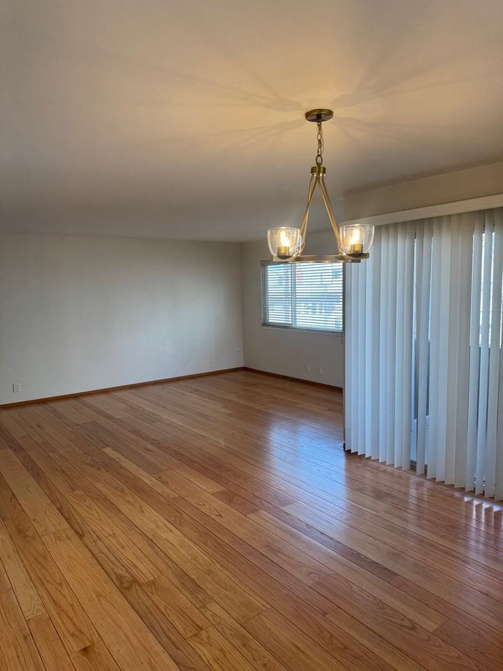 282 Wayne Ave #203 - Photo 2 of 10
