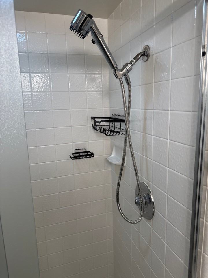 282 Wayne Ave #203 - Photo 4 of 10