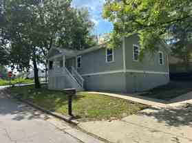568 Julian St Nw - Photo 1 of 1