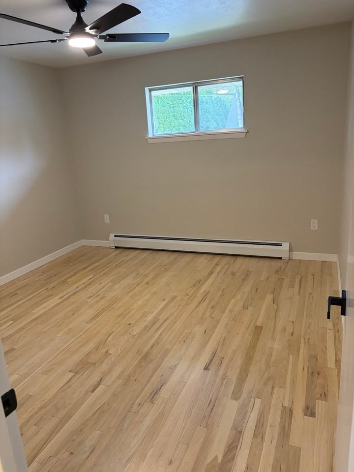502 S Franklin St - Photo 3 of 14