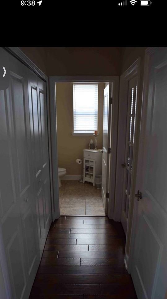 275 Spring Park Ave - Photo 4 of 17