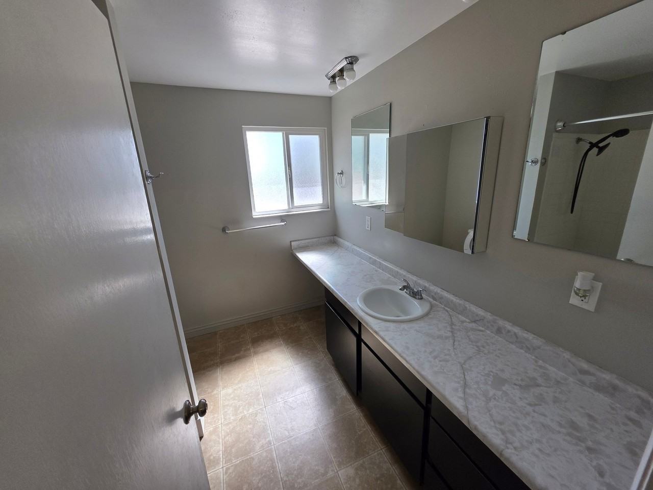 1851 W Hyannis Ave #B - Photo 6 of 14