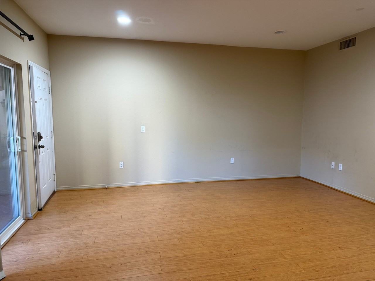 17230 Newhope St #106 - Photo 2 of 11