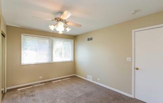 2817 Sw 39th St - Photo 1 of 1