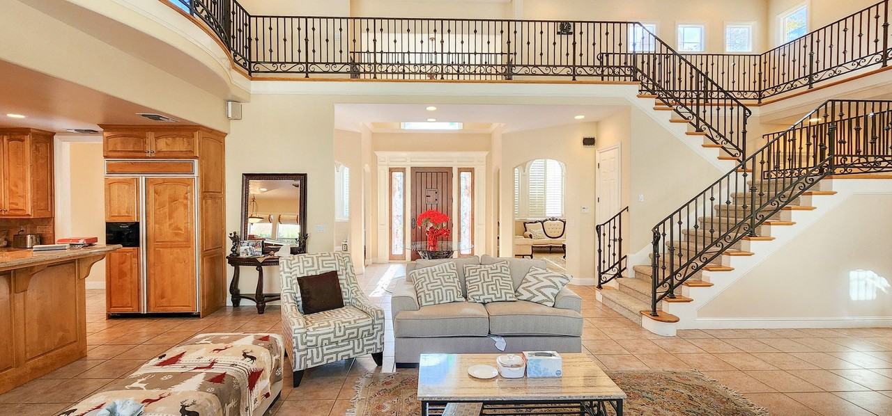 9000 Los Lagos Cir S - Photo 2 of 20
