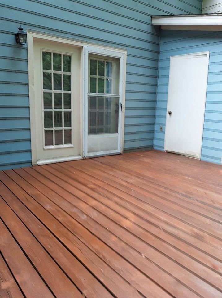 49 Brighton Pl #TH - Photo 7 of 18