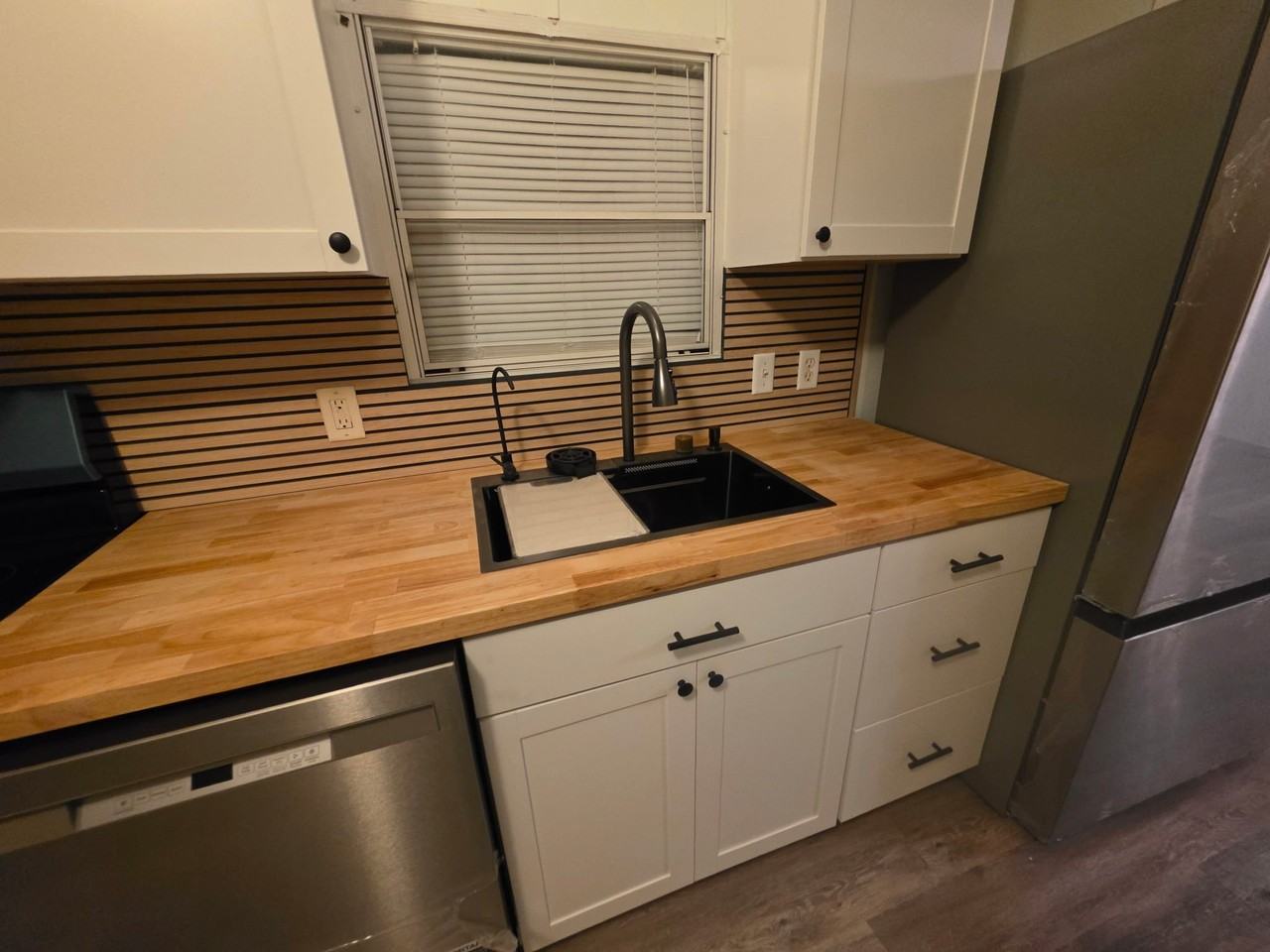 1716 E Market Ave #3 - Photo 3 of 12