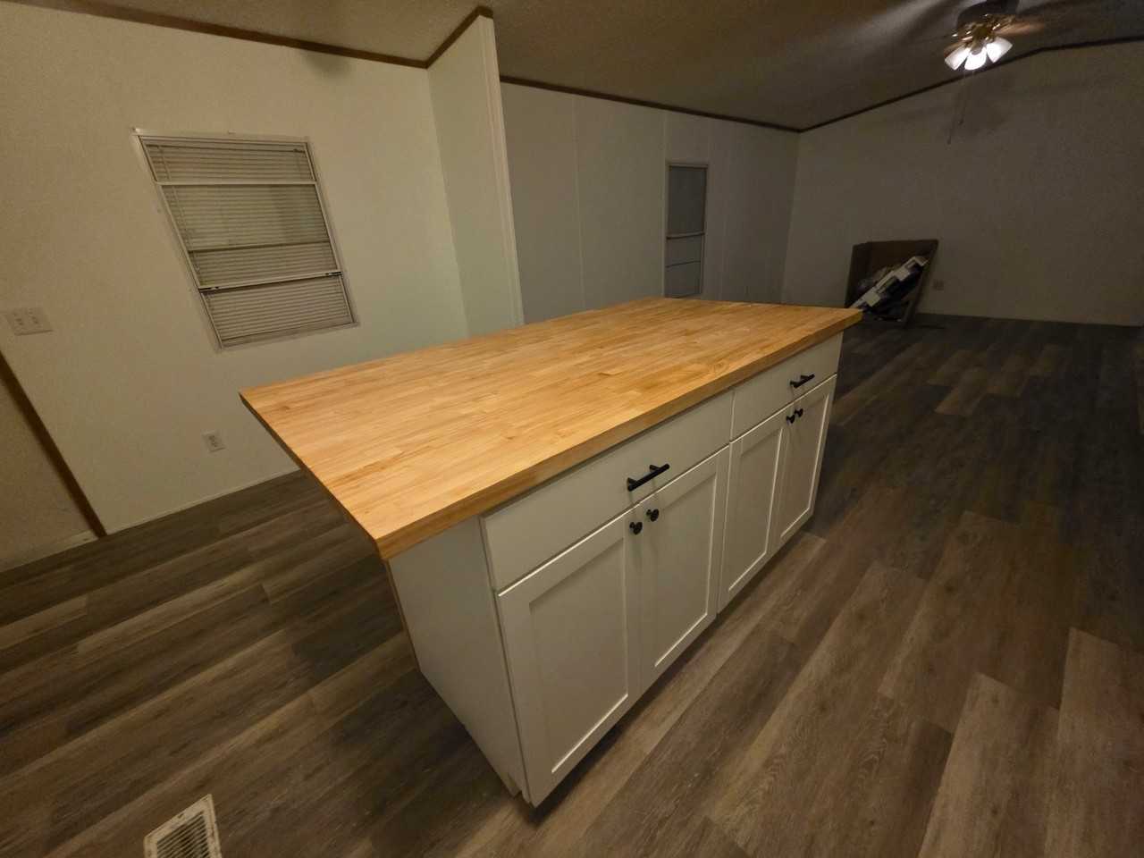 1716 E Market Ave #3 - Photo 5 of 12