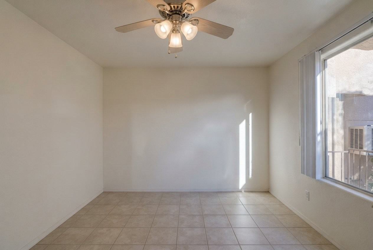10359 W Ross Ave - Photo 4 of 7