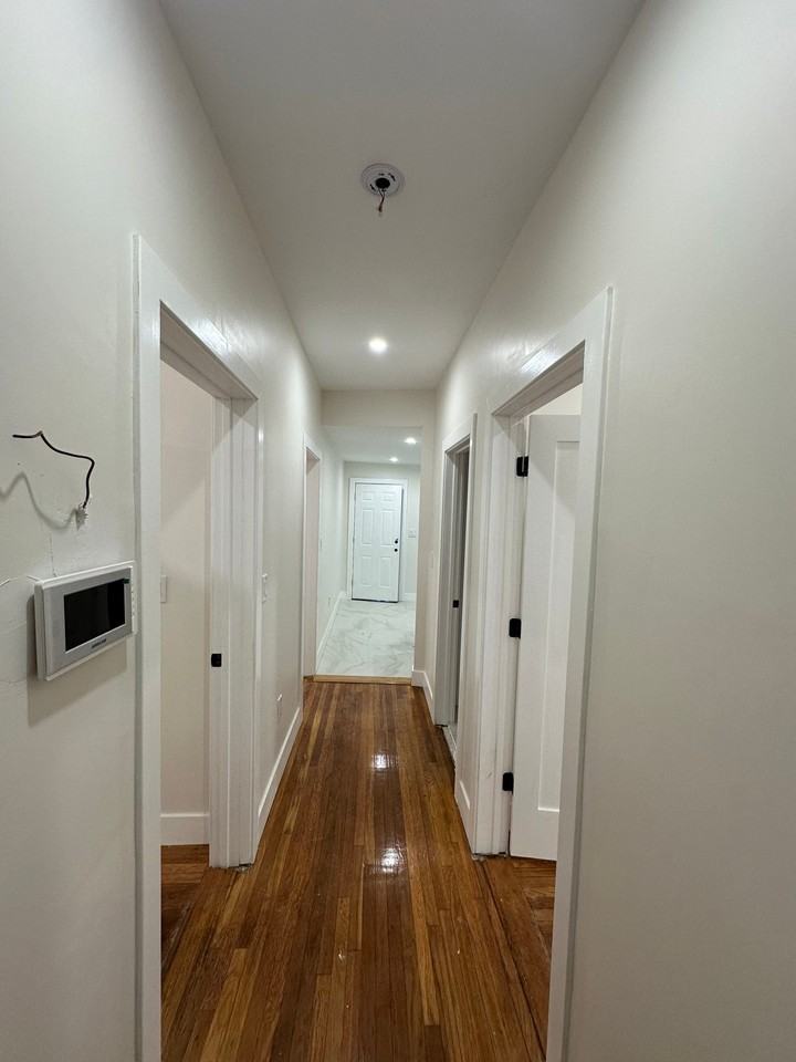 805 Blue Hill Ave #1 - Photo 3 of 5