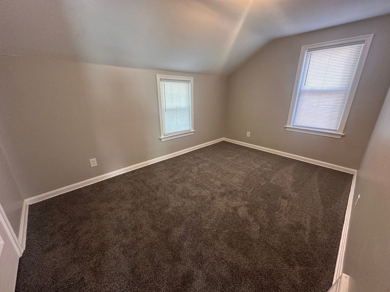 801 Spangler Rd Ne #NA - Photo 6 of 20