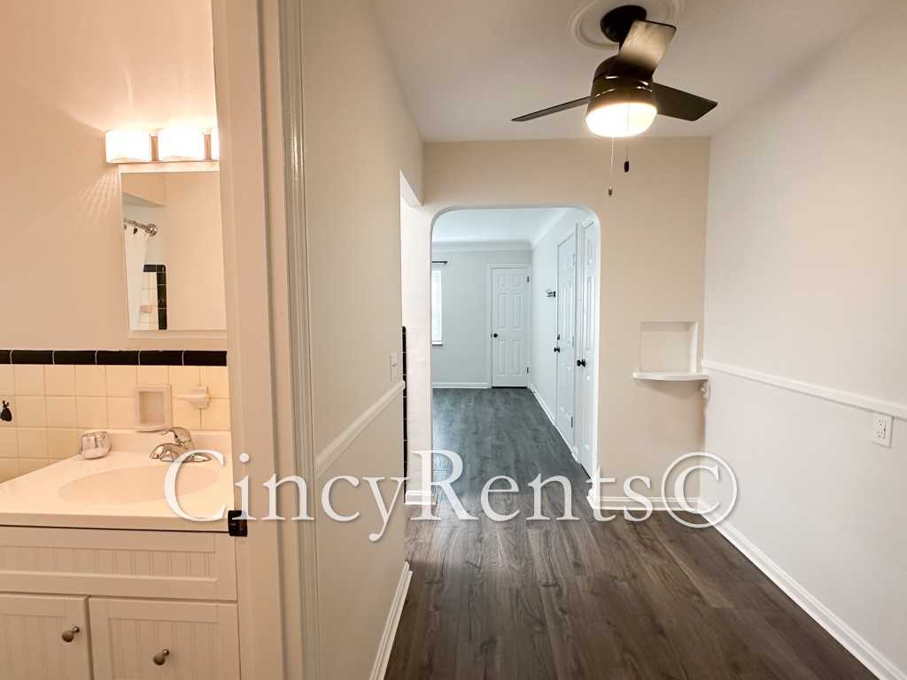 2782 Observatory Ave #1 - Photo 7 of 14