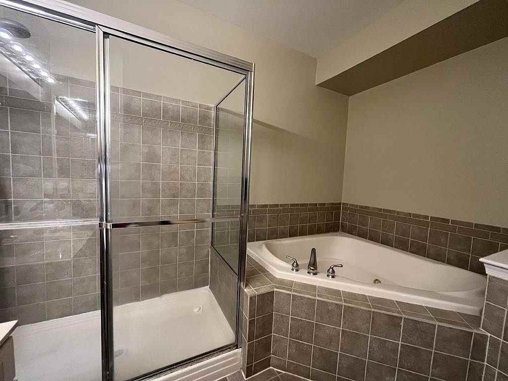 49 York Rd #NA - Photo 5 of 44