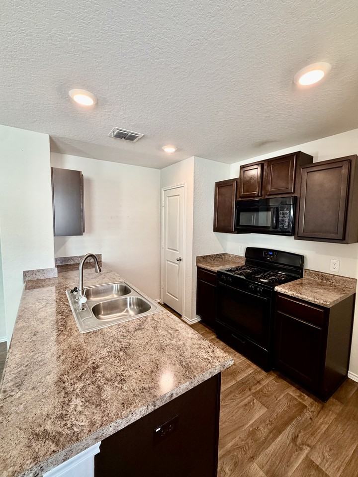 5503 Rosillo Chase #NA - Photo 7 of 21
