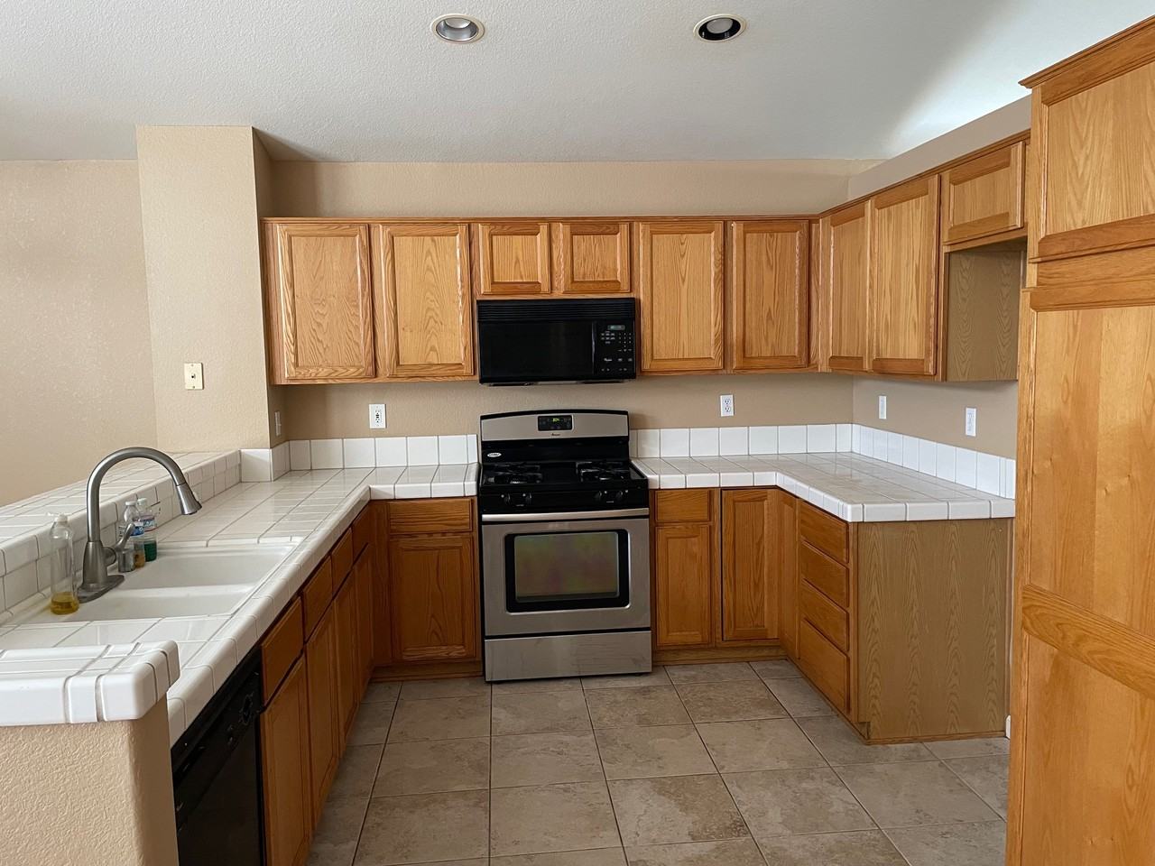 1966 Pin Oak Ln #NA - Photo 5 of 14