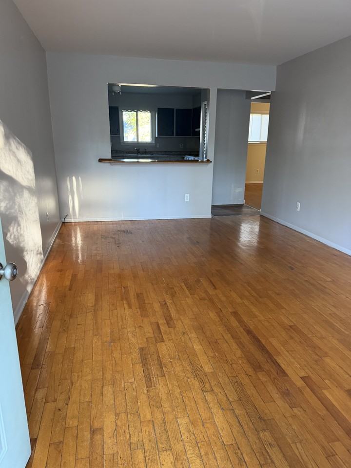3900 Bauer Dr #NA - Photo 3 of 6