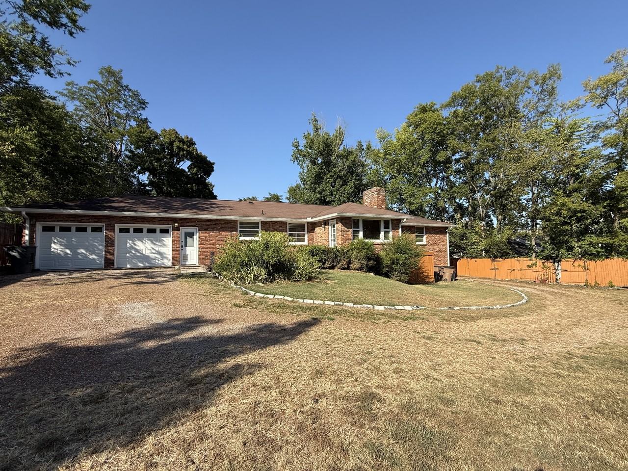 2313 Abbott Martin Rd #NA - Photo 2 of 21