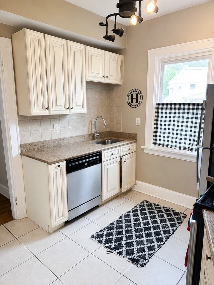 4232 Marburg Ave #NA - Photo 4 of 12