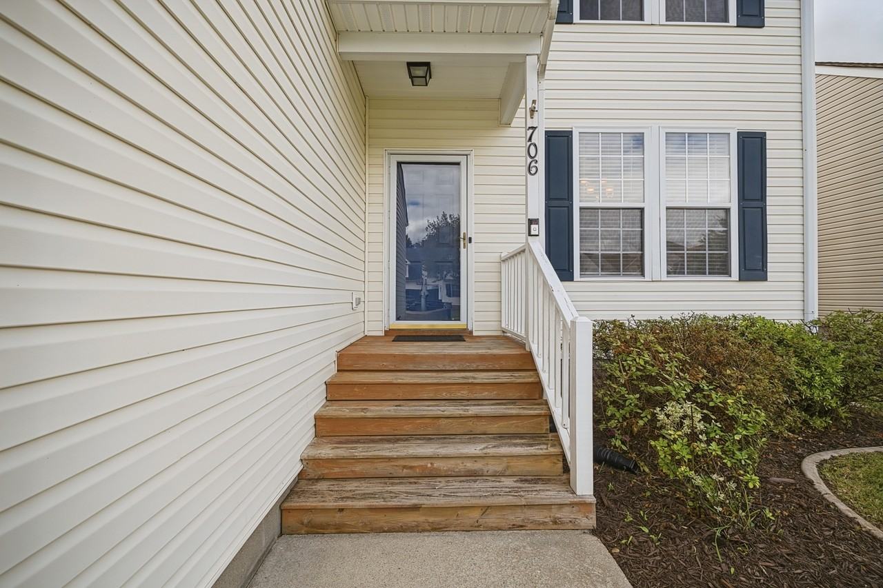 706 Durham Ave #1 - Photo 3 of 50