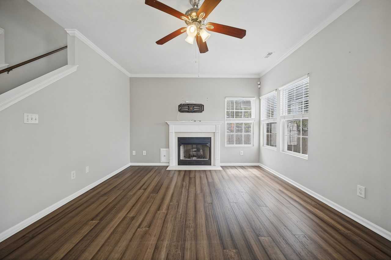 706 Durham Ave #1 - Photo 7 of 50