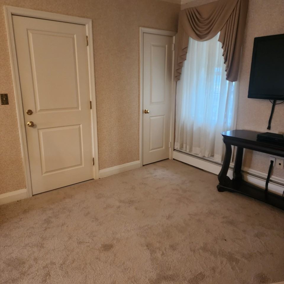 425 N Union Ave #1 - Photo 5 of 29