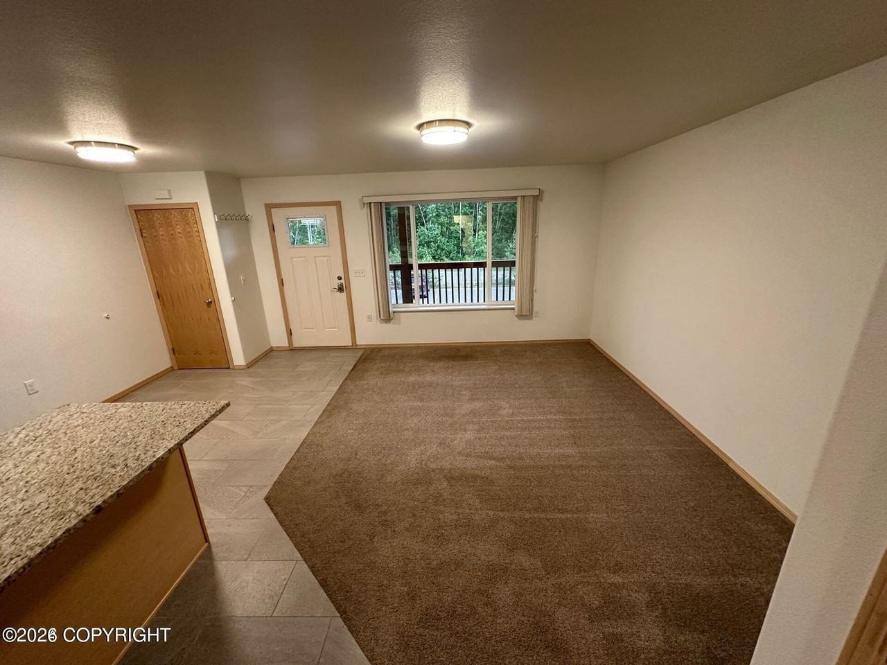 680 N Luke St #12B - Photo 2 of 7