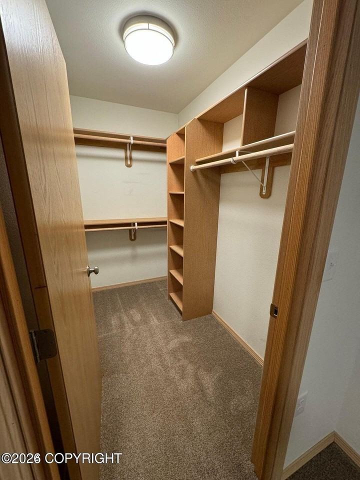 680 N Luke St #12B - Photo 4 of 7