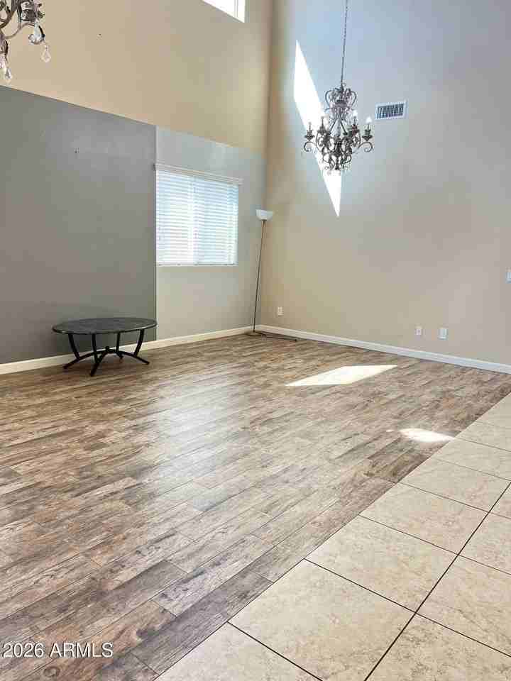 7540 W Marconi Ave - Photo 4 of 50