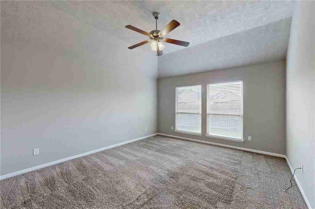 2043 Positano Loop - Photo 7 of 22