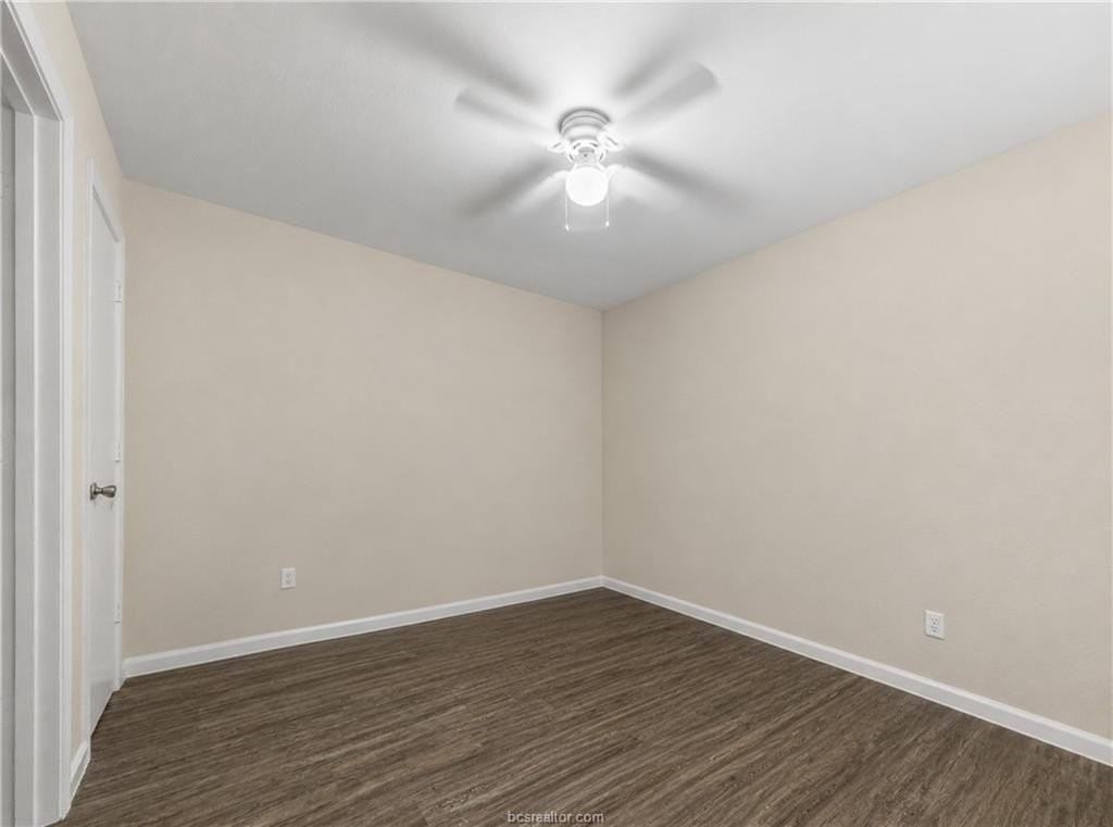 529 Southwest Pkwy #301 - Photo 7 of 14